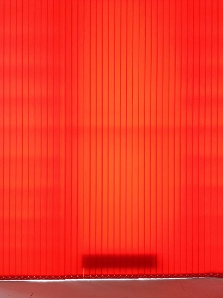 Benjamin Orlow – //////////// ////////////, 2012 vertical blinds, 745 x 452 cm