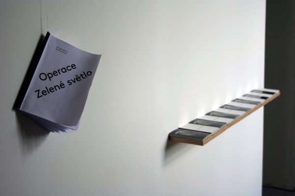 Noam darom – The Collection of Modern Art in Teheran and I, 2011–2012, installation, mixed media, 100 x 70 x 30 (model)