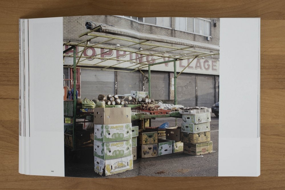 Tamara Stoll – Ridley Road Market, autorská kniha, 2018